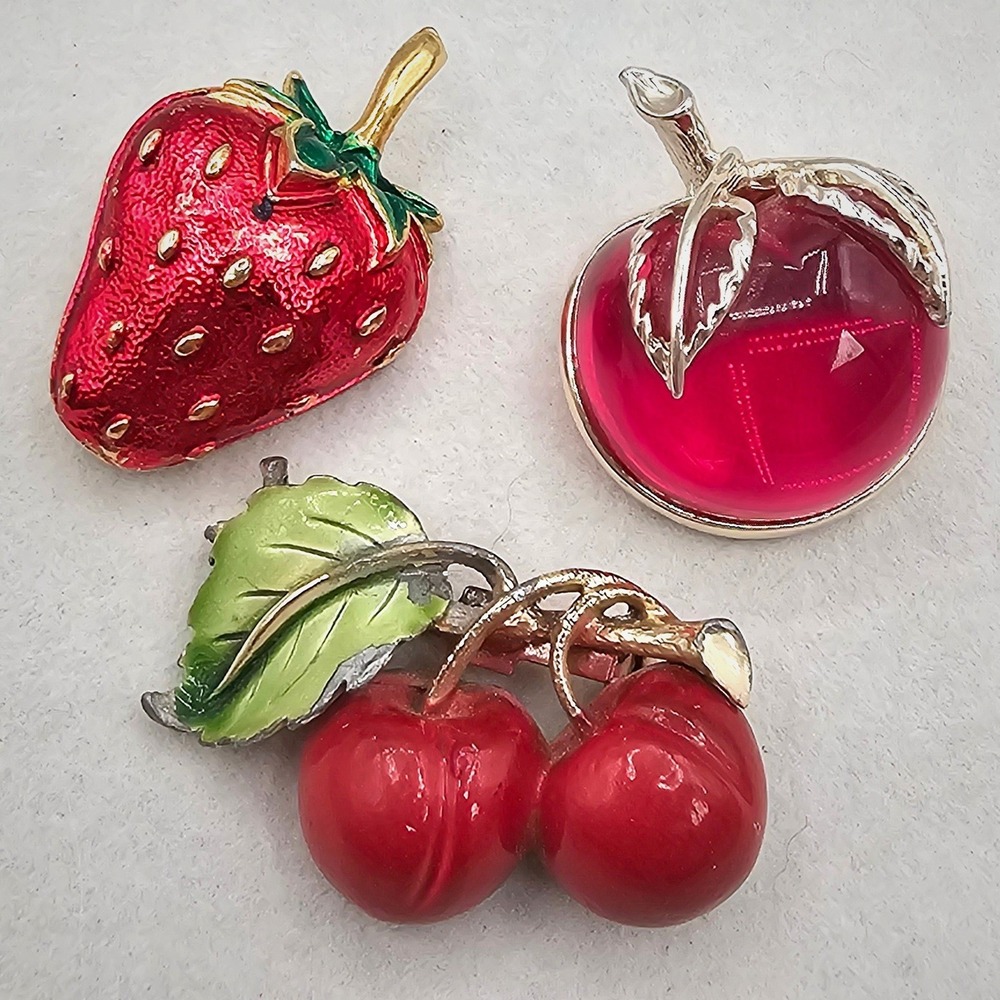 Vintage Fruit Brooch Lot Cherries Strawberry Red Berry Sarah Cov 3 Pins